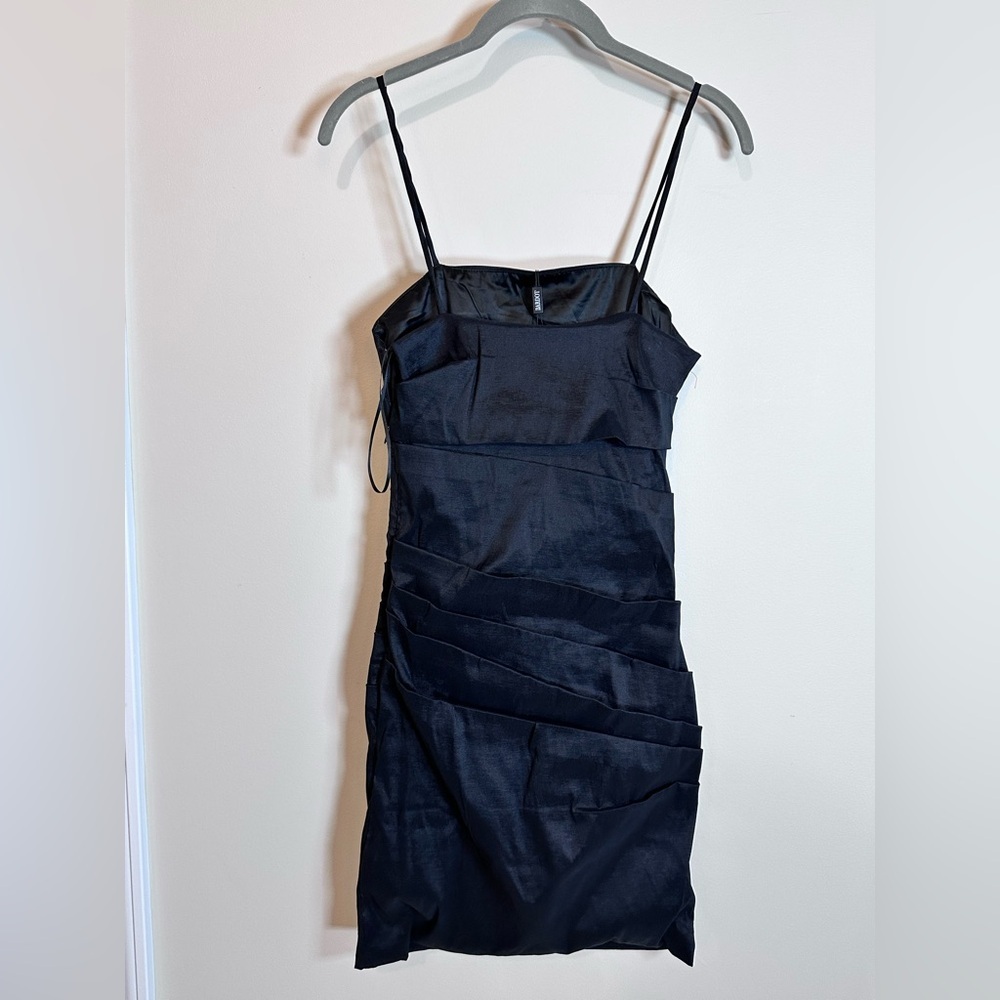 Women’s Bardot melbourne Medium black mini fitting stretch Dress New - Picture 2 of 6